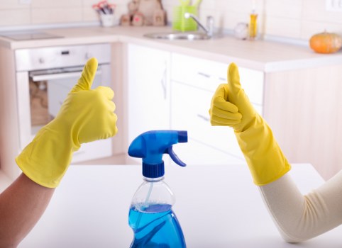 Deep cleaning services in a Kentishtown home interior