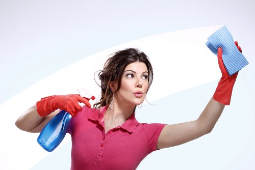 Commercial cleaners in Kentishtown maintaining an office space
